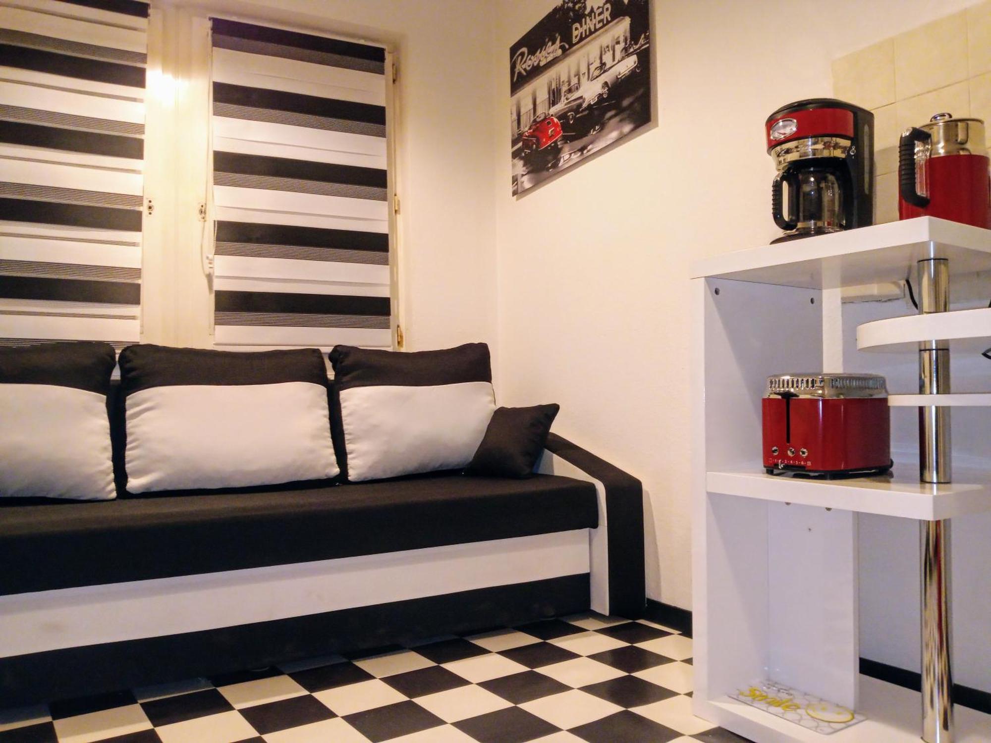 Good Located Apartment Subway U6 Wohnung Berlim Exterior foto
